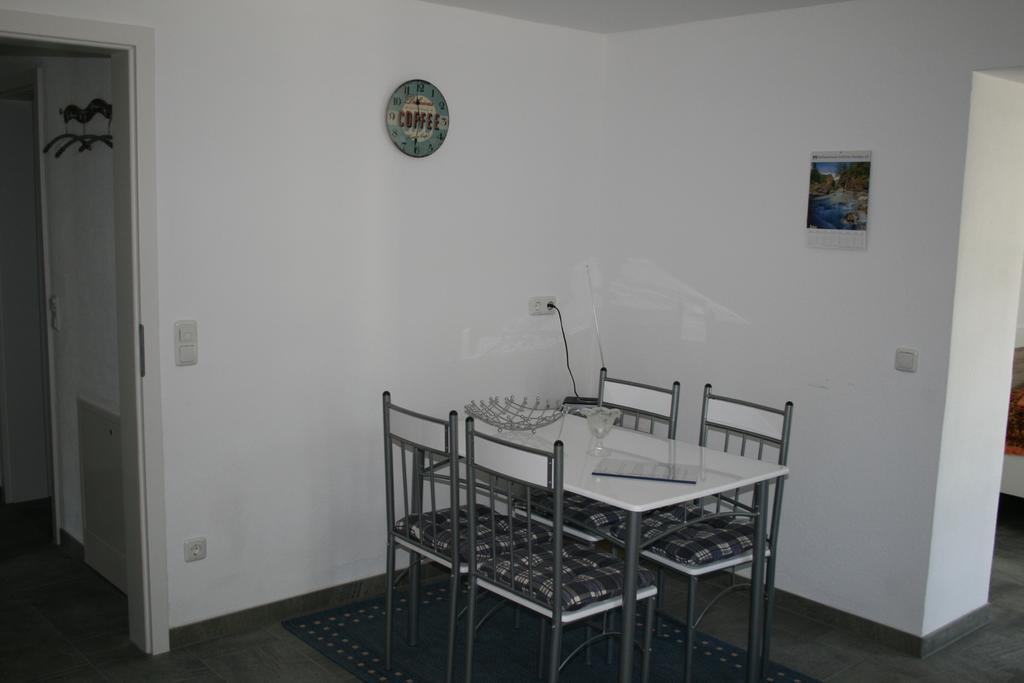 Haus Ingrid Apartamento Trauchgau Habitación foto